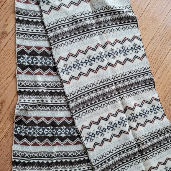 NWT Smartwool Hat and Scarf Set Beanie Hat with Ear Flaps Merino Wool - Picture 10 of 15